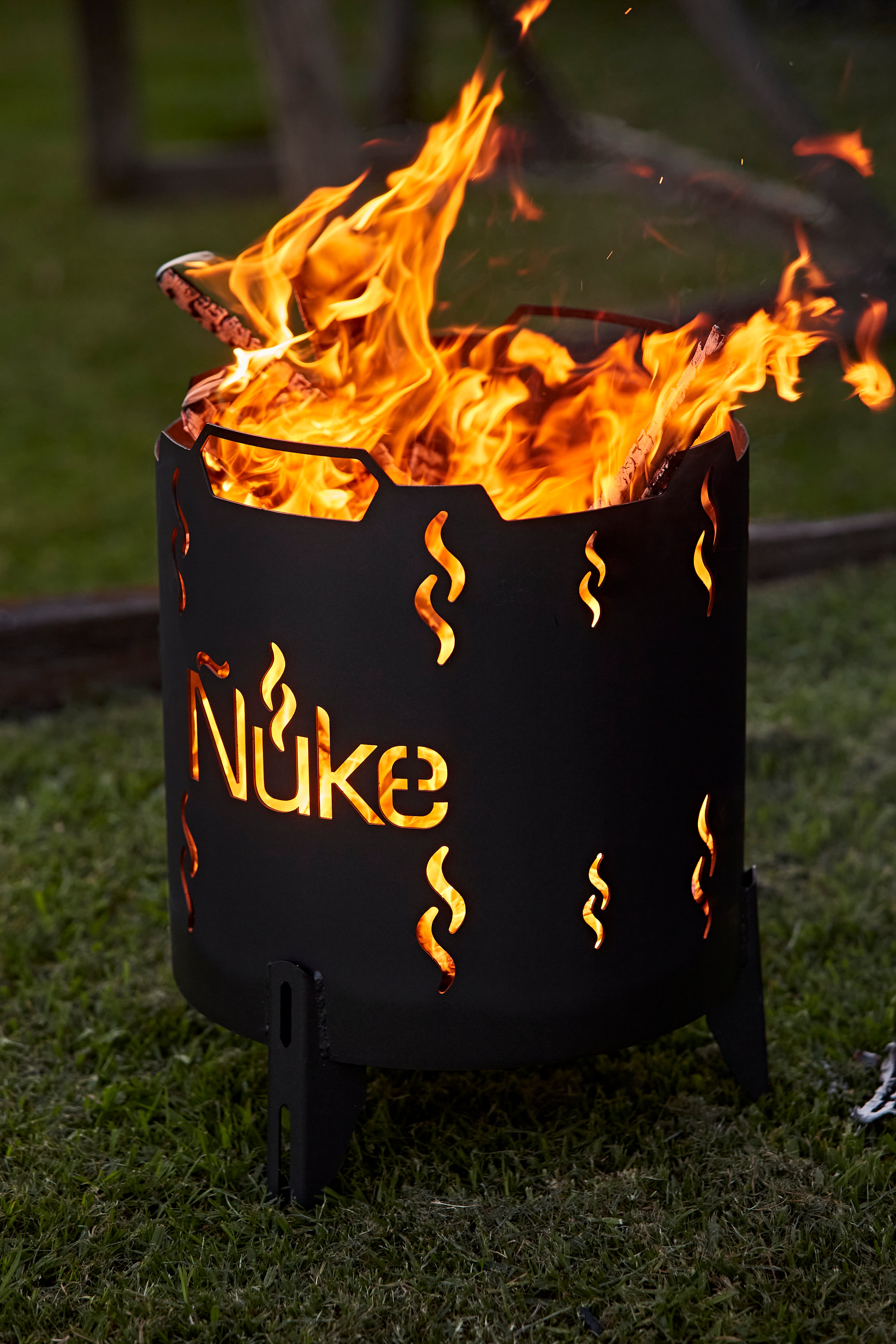 NATAL DESIGN × WOOD FUEL BOMBE 2P Gen.4 Fire Pit Grill - Ñuke Fogon 40 – Nuke BBQ