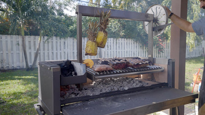 Ñuke Puma – Santa Maria Grill