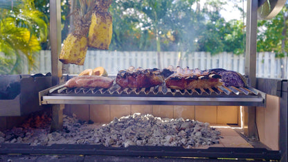 Ñuke Puma – Santa Maria Grill