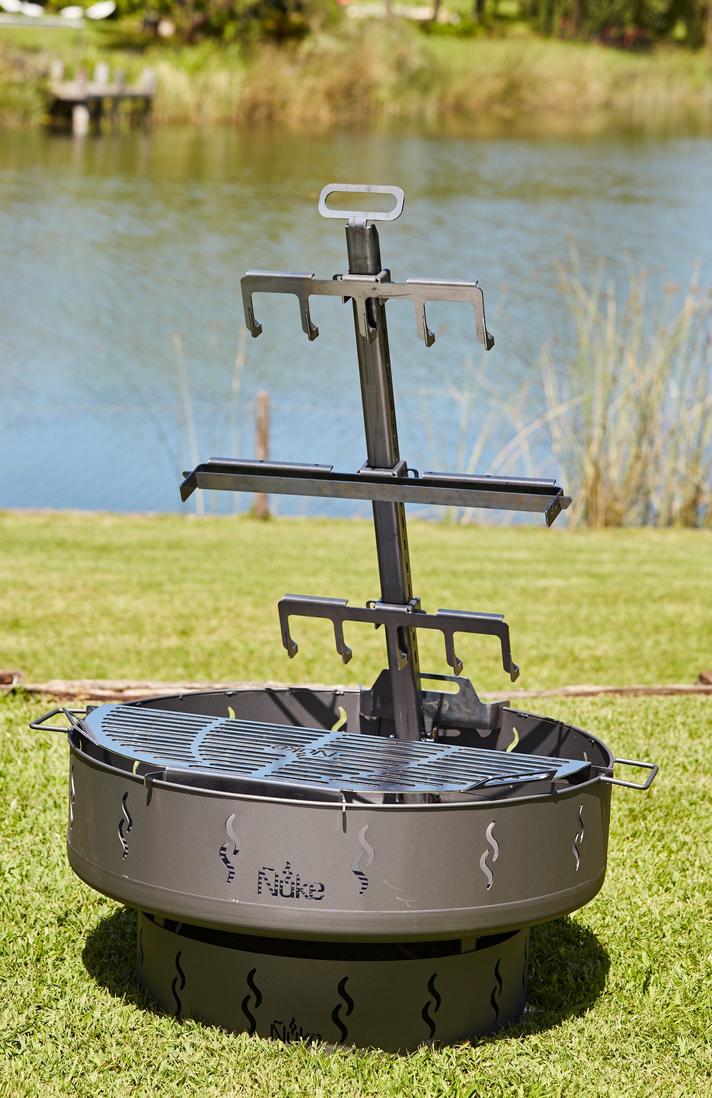 Patagonia Wood Fire Grill - Ñuke Patagonia Fire Pit